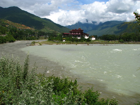 Ryan Thoni Punakha.jpg