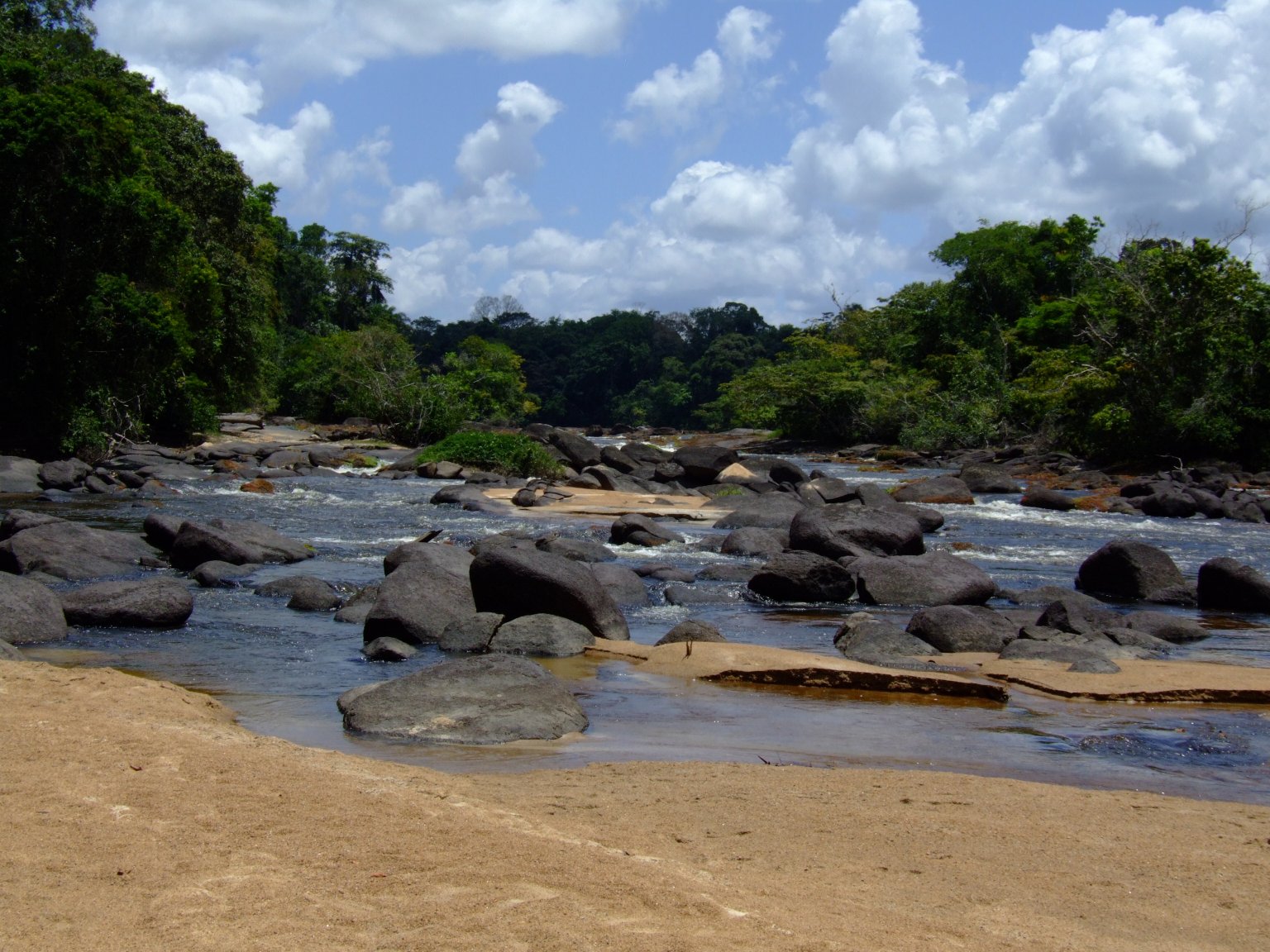 The Awarradam rapids in the Gran Rio